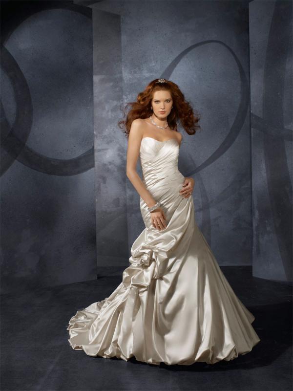 Crystal Brides by Sallie Bee Wedding  Dress  Shops 