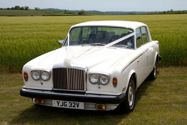 Bentley T2 White Wedding Car Hire Stratford upon Avon Warwickshire