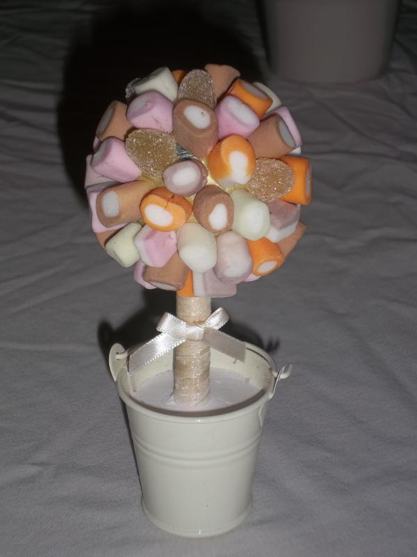 Cats Candy Creations wedding image