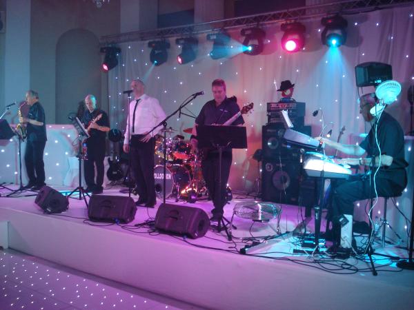Visitor wedding image