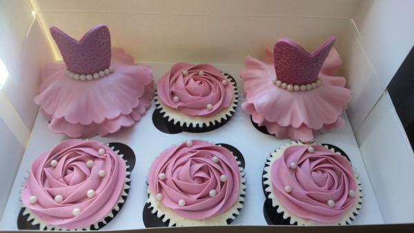 Vintage Cupcakes