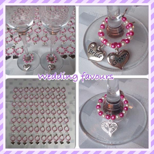 Wedding favour wine glass charms. Hot pink and Ivory. 