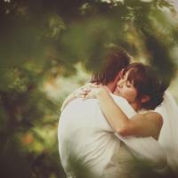 Bride and groom in Herefordshire