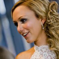 mobile wedding make up artist