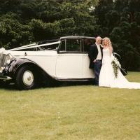 Classic Car Hire wedding image