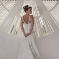 House of Nicholas wedding dresses, Elegant Gowns, Rednal