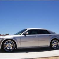 Chrysler 300c saloon finished in silver