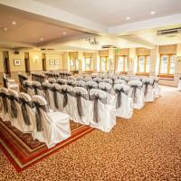 Alveston Manor: Cedar Room