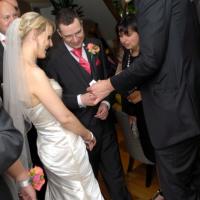 Birmingham wedding magician, Chris Peskett