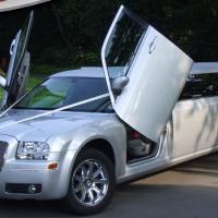 chrysler baby bentley 300c silver wedding stretched limousine hire