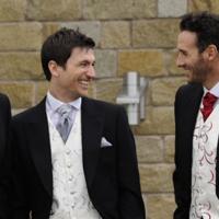 Men's suit hire