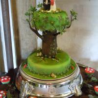 Oak tree wedding cake...just fantastic!!