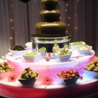 chocolate fountain - wedding