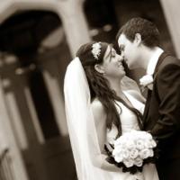 ben fones photography wedding bride and groom sharing a kiss