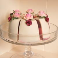  Wedding favours cake soap