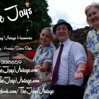I often perform with 'The Jays Vintage' a 1940s vocal harmony group Bing Crosby/Andrews Sisters Style